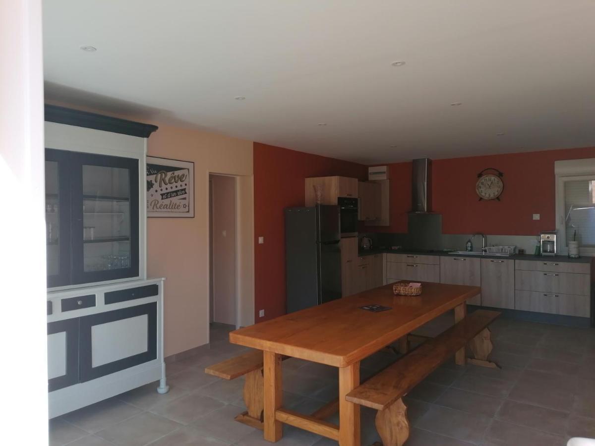 Gite De La Courtoisie Gavray-sur-Sienne Exterior photo